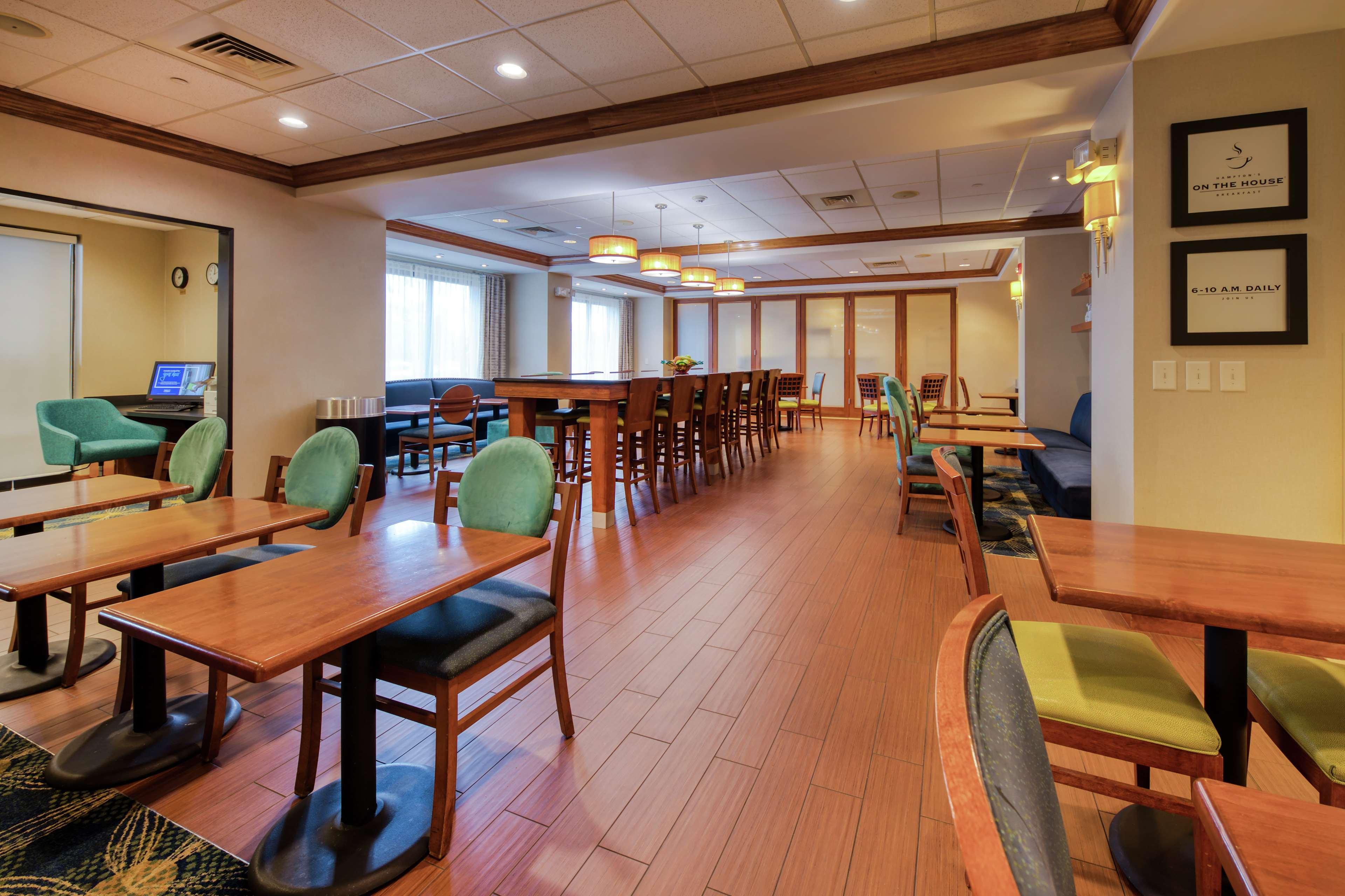 Hampton Inn Wilmington University Area Exterior foto